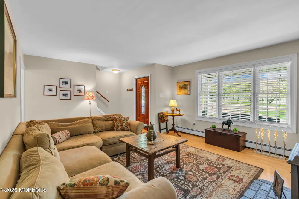 28 Wygant Road Cream Ridge, NJ 08514