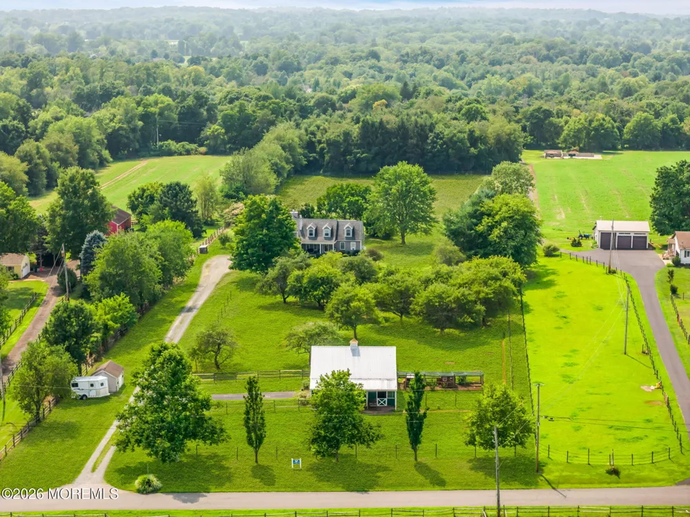 28 Wygant Road Cream Ridge, NJ 08514