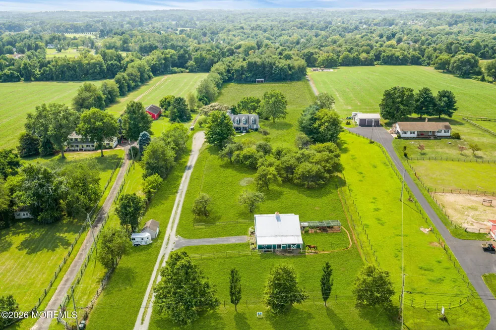 28 Wygant Road Cream Ridge, NJ 08514