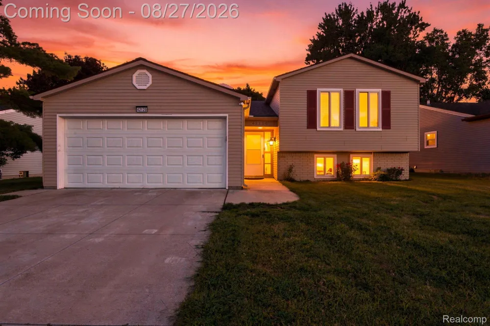 42120 Ridge Road W Novi City, MI 48375