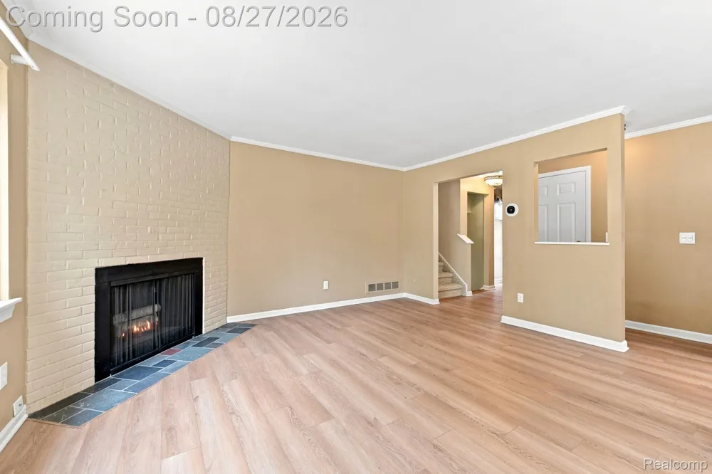 42120 Ridge Road W Novi City, MI 48375