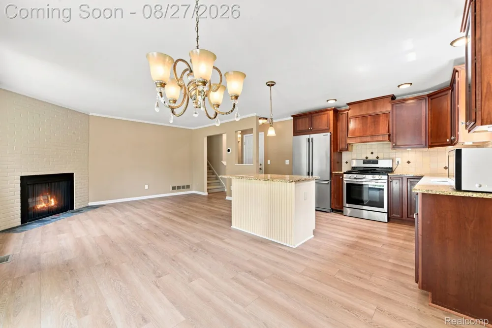 42120 Ridge Road W Novi City, MI 48375