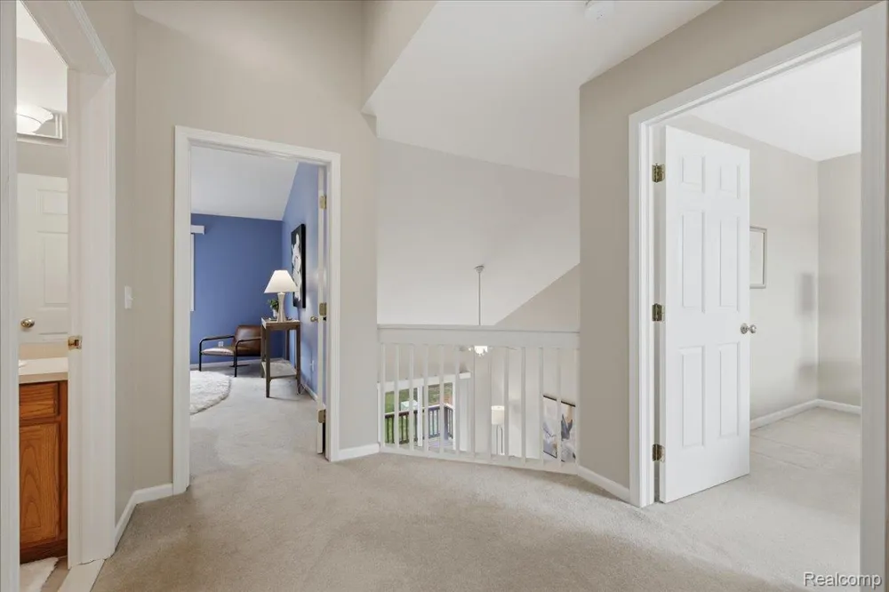 61016 Evergreen Court Southfield Township, MI 48178
