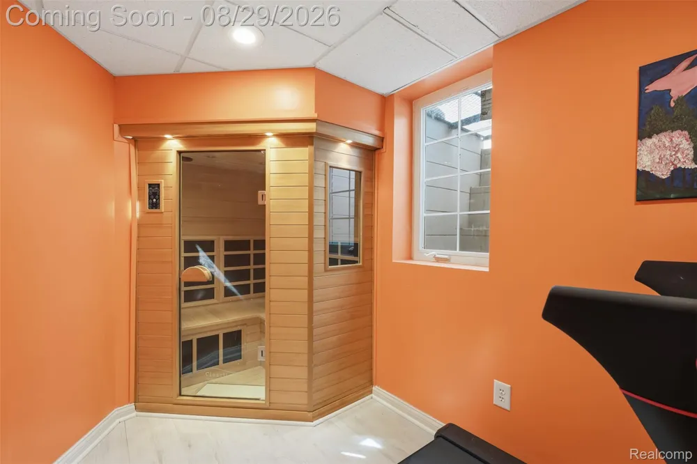 24294 Summer Lane Flat Rock City, MI 48134