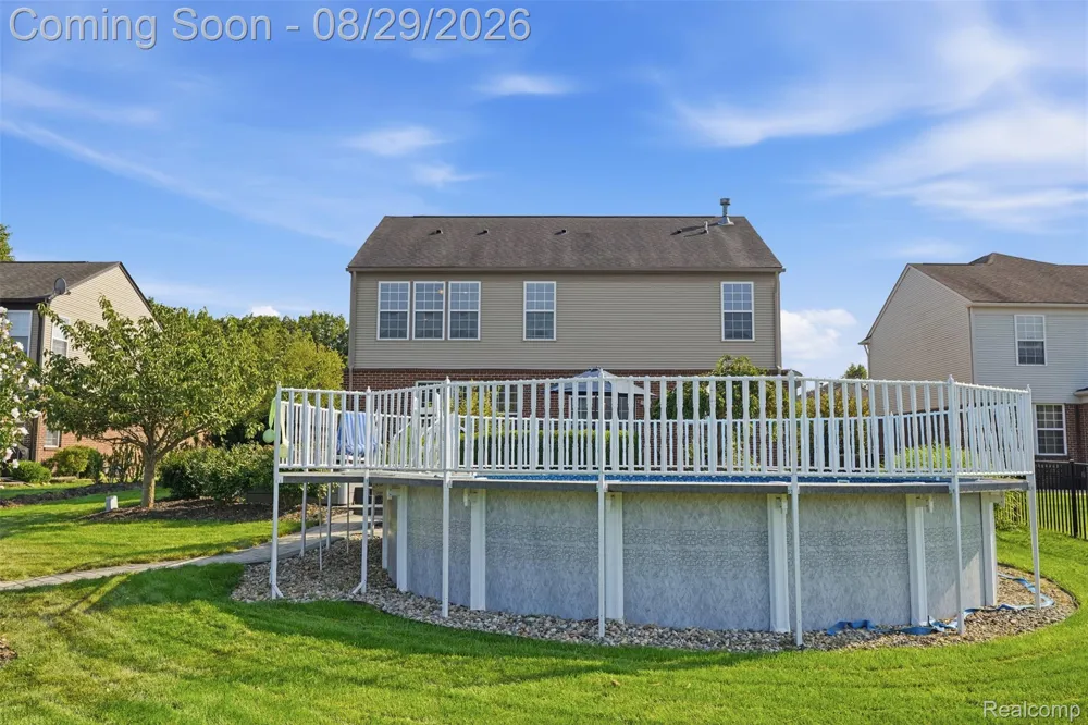 24294 Summer Lane Flat Rock City, MI 48134