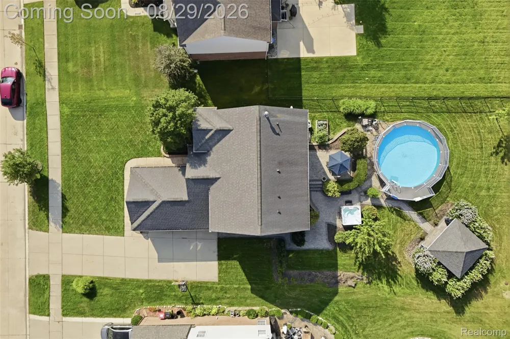 24294 Summer Lane Flat Rock City, MI 48134