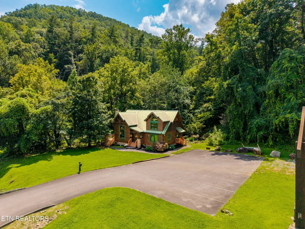 6860 E Lamar Alex Pkwy Townsend, TN 37882