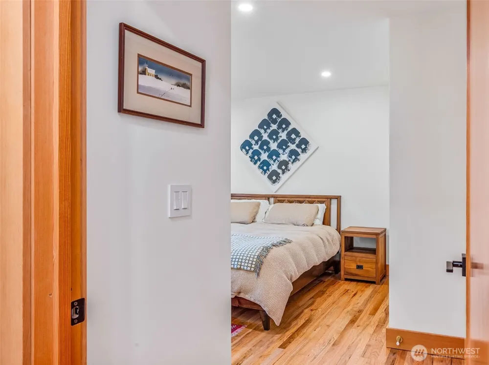 1738 Washington Street Port Townsend, WA 98368