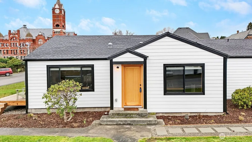 1738 Washington Street Port Townsend, WA 98368
