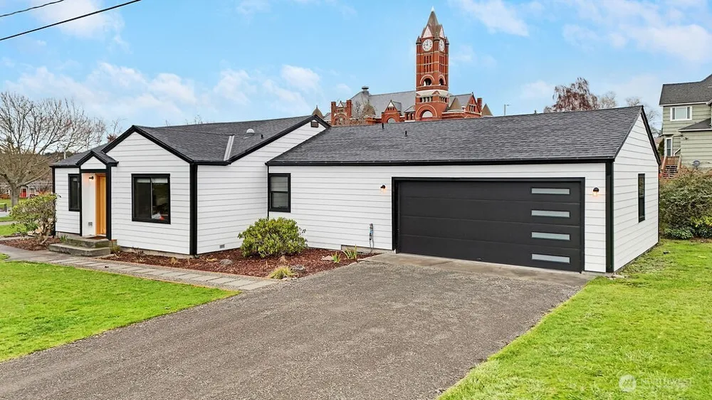 1738 Washington Street Port Townsend, WA 98368