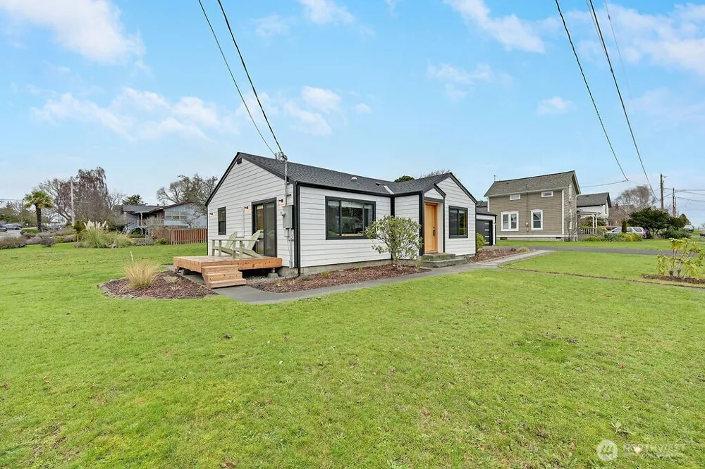 1738 Washington Street Port Townsend, WA 98368