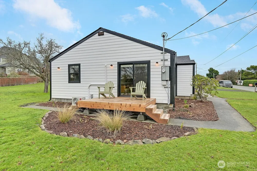 1738 Washington Street Port Townsend, WA 98368