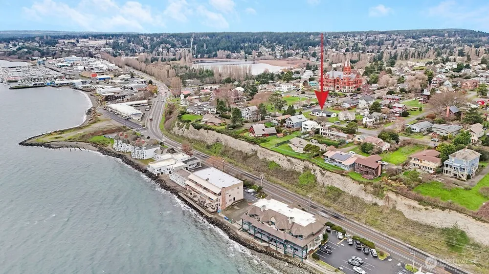 1738 Washington Street Port Townsend, WA 98368