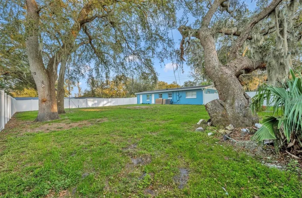 1416 E 20TH STREET Sanford, FL 32771
