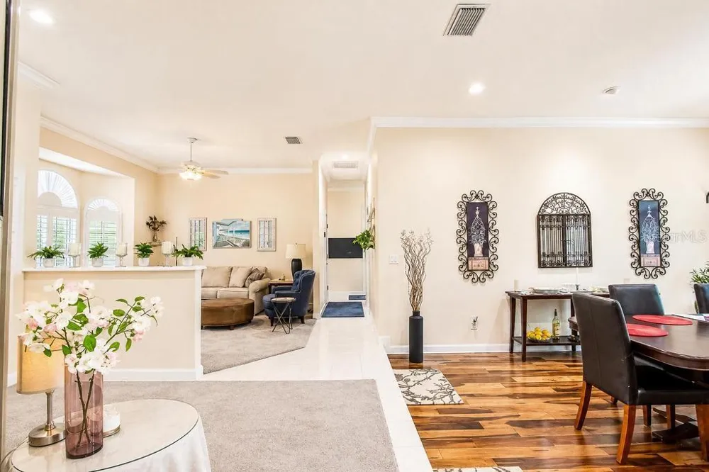 9606 CAMBERLEY CIRCLE Orlando, FL 32836