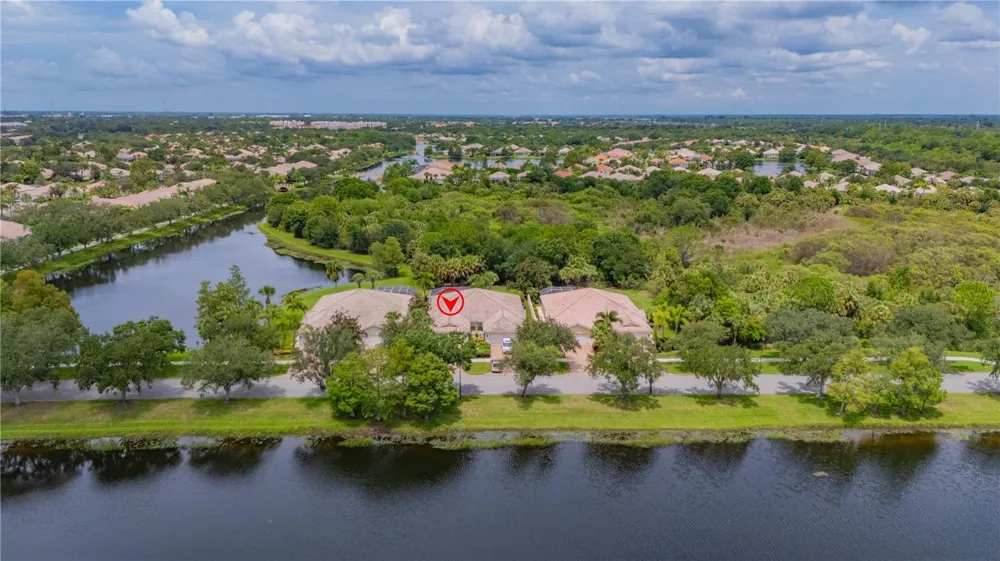 8012 CAMMINARE DRIVE Sarasota, FL 34238