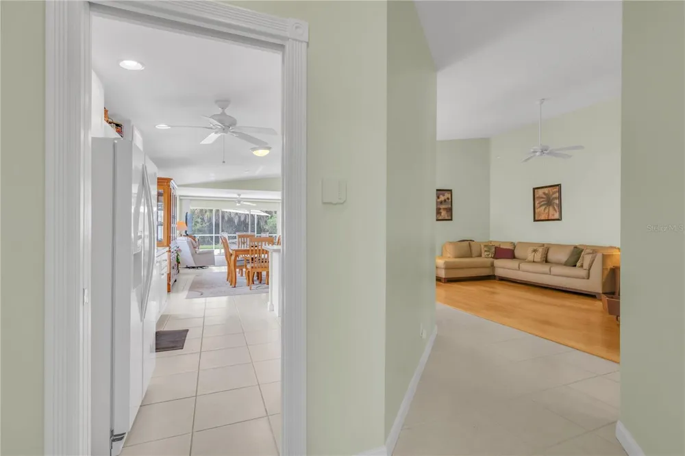 8012 CAMMINARE DRIVE Sarasota, FL 34238
