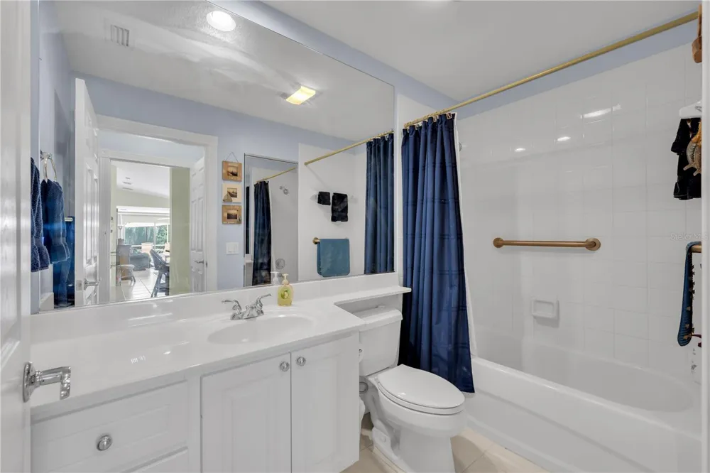 8012 CAMMINARE DRIVE Sarasota, FL 34238