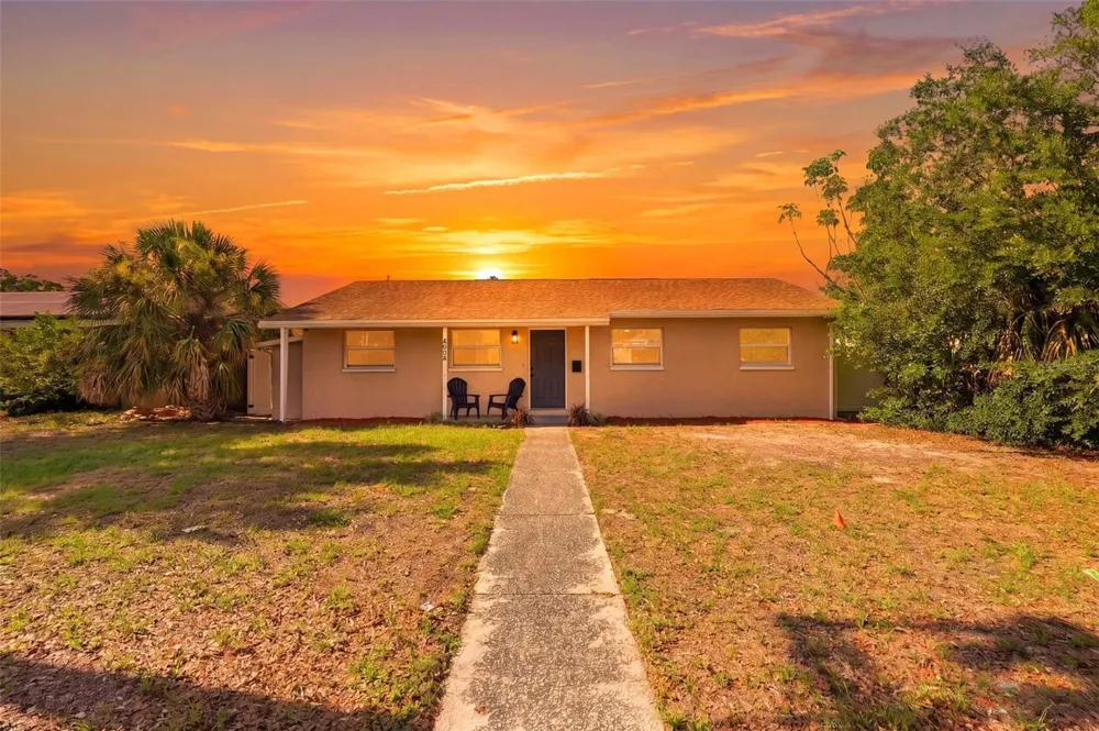 4075 38TH AVENUE St Petersburg, FL 33713