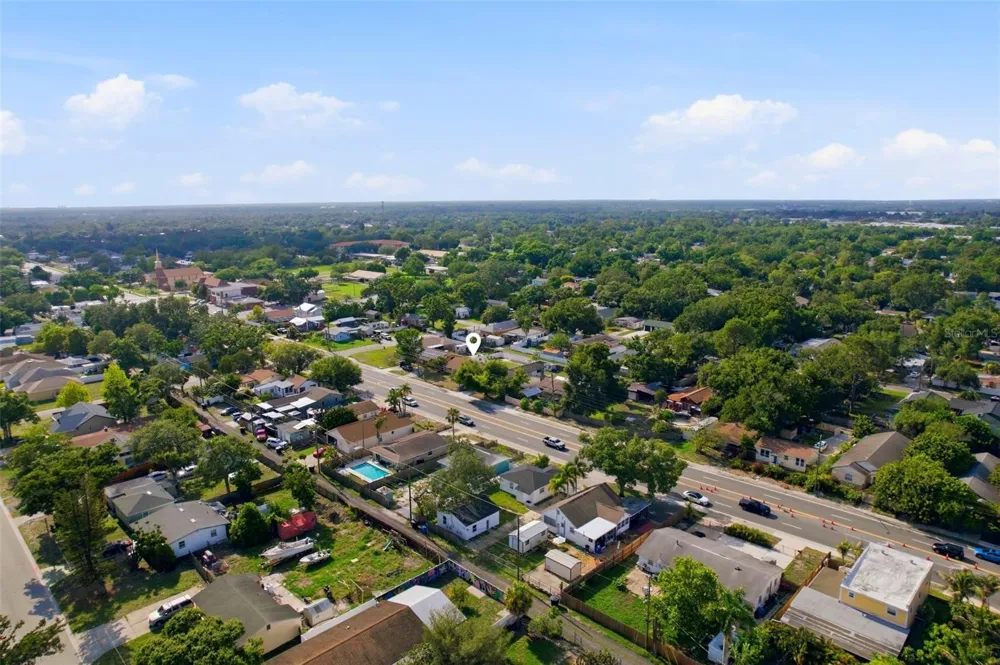 4075 38TH AVENUE St Petersburg, FL 33713