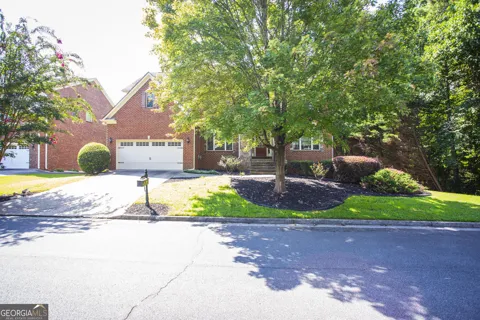 2159 Everleigh DR NW