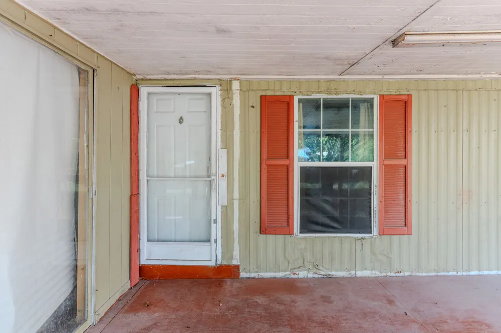 204 Regina Drive Buda, TX 78610