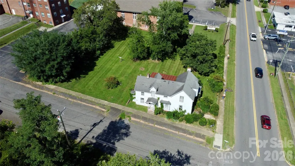 169 E Main Street Old Fort, NC 28762
