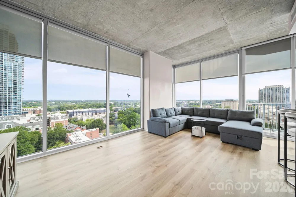 210 Church Street #1414 Charlotte, NC 28202