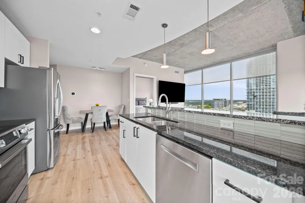210 Church Street #1414 Charlotte, NC 28202