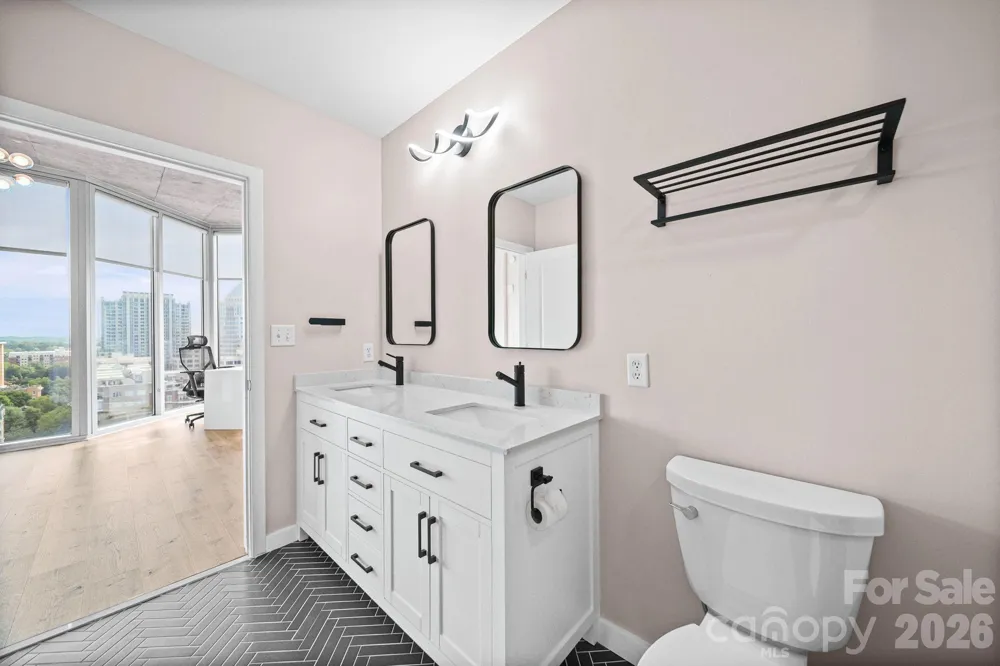 210 Church Street #1414 Charlotte, NC 28202