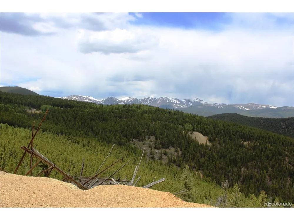 19129 Eliza Idaho Springs, CO 80461