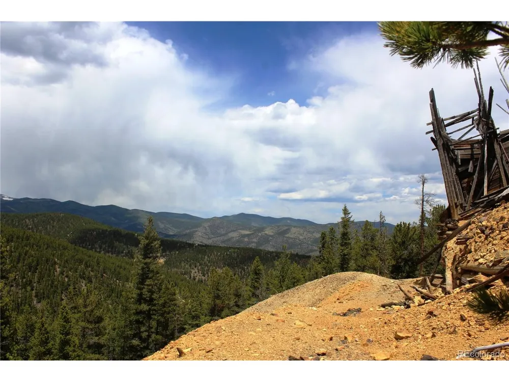 19129 Eliza Idaho Springs, CO 80461