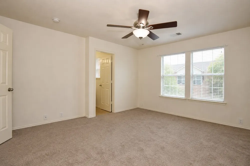 2219 Glacier Park Lane Grand Prairie, TX 75050