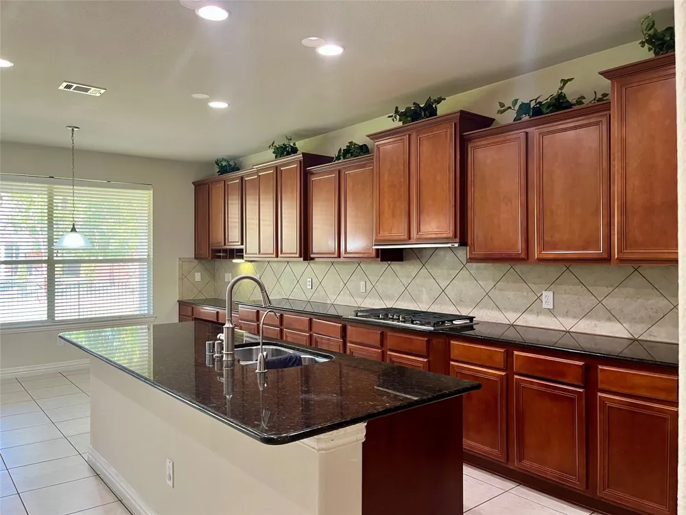 6165 Larkspur Lane Frisco, TX 75036