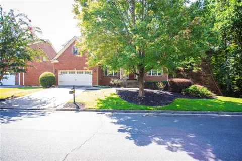 2159 Everleigh Drive NW