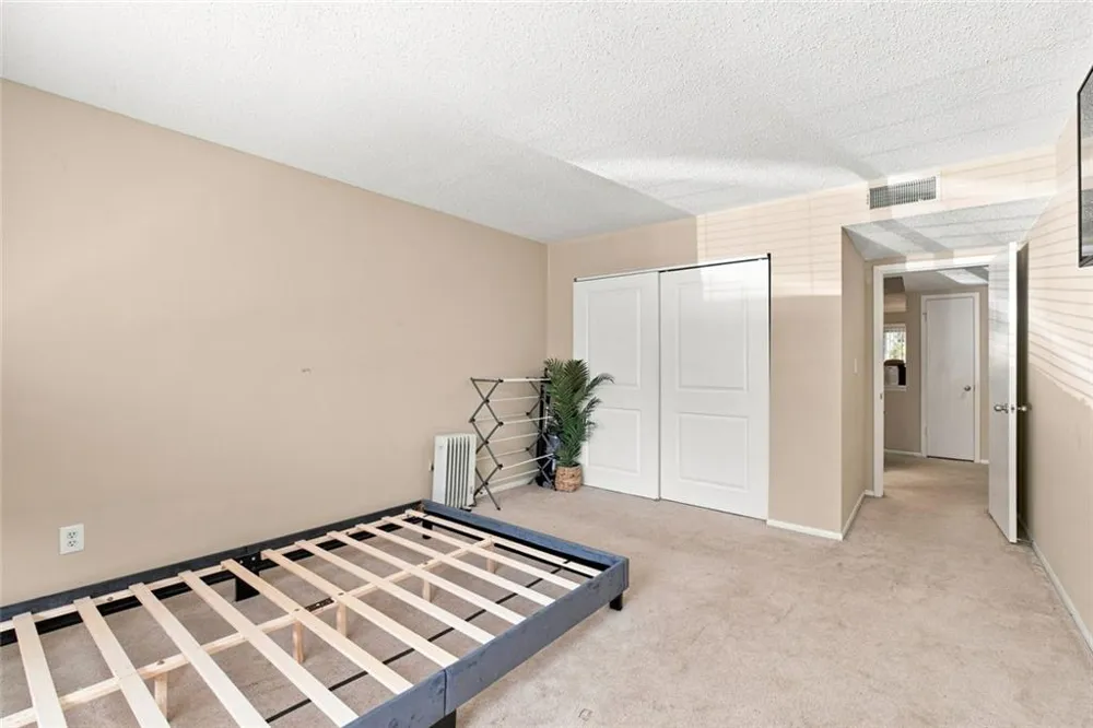 27 Little Silver Court SE Smyrna, GA 30080