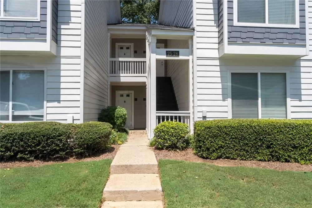 27 Little Silver Court SE Smyrna, GA 30080