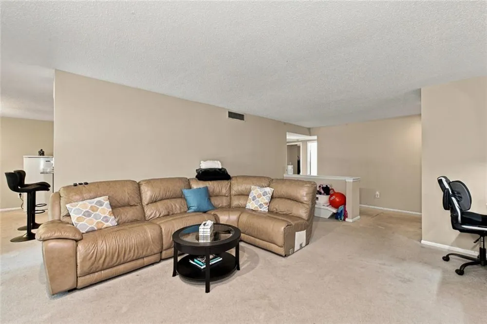 27 Little Silver Court SE Smyrna, GA 30080