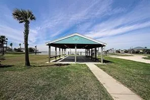 335 6th Galveston, TX 77554