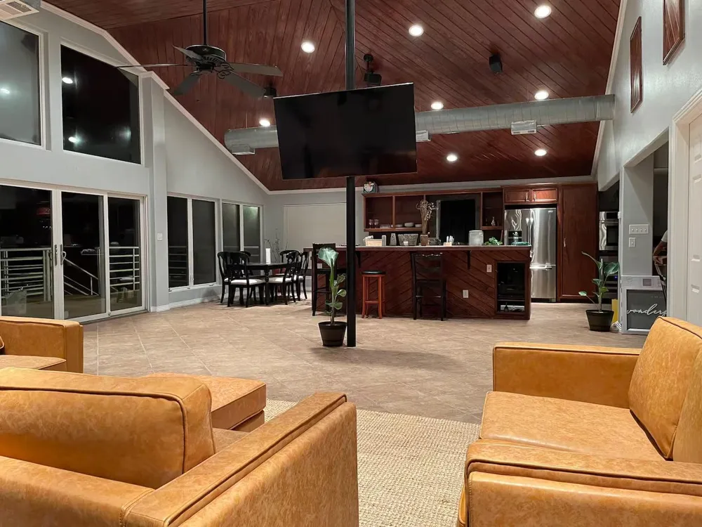 2302 Ave Avenue Dickinson, TX 77539
