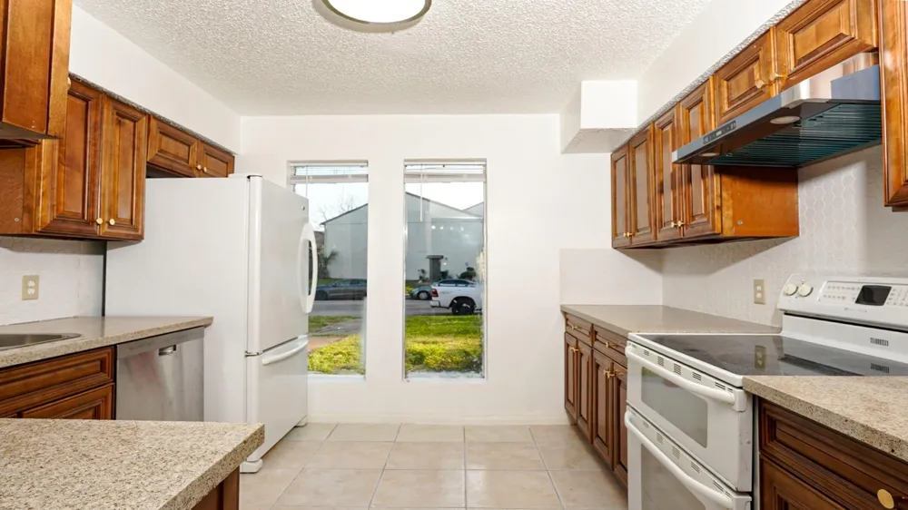 10920 Village Bend Lane #920 Houston, TX 77072