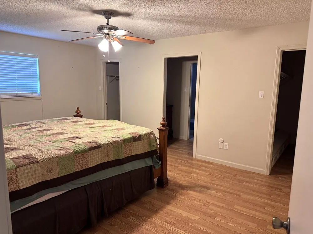 25145 Highway 321 Cleveland, TX 77327