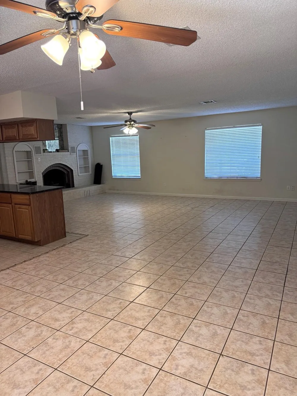 25145 Highway 321 Cleveland, TX 77327