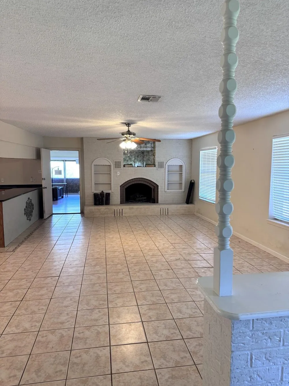 25145 Highway 321 Cleveland, TX 77327