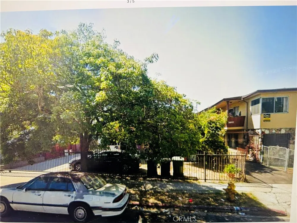 5636 Lexington Avenue Los Angeles, CA 90038