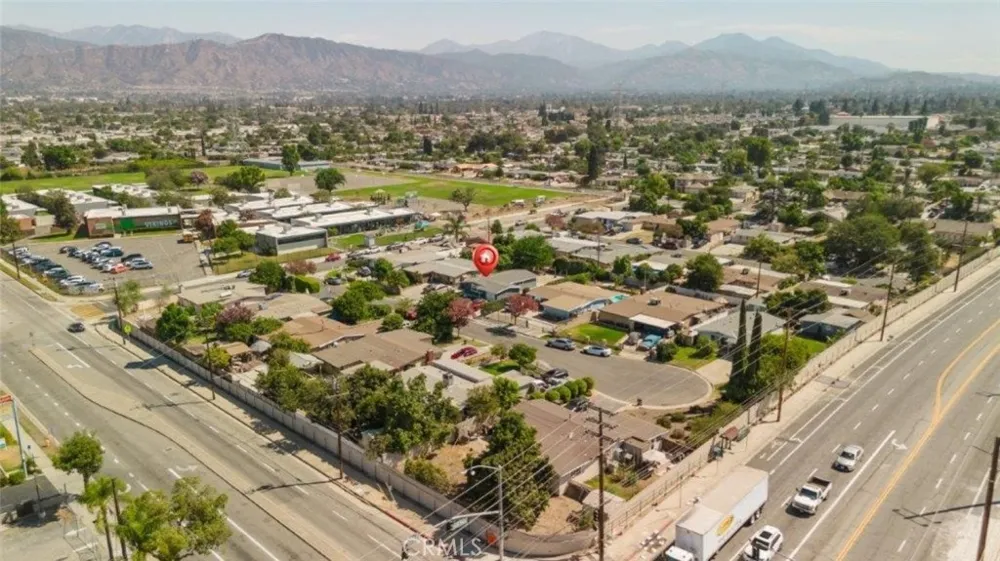 5220 Vogue Avenue Azusa, CA 91702