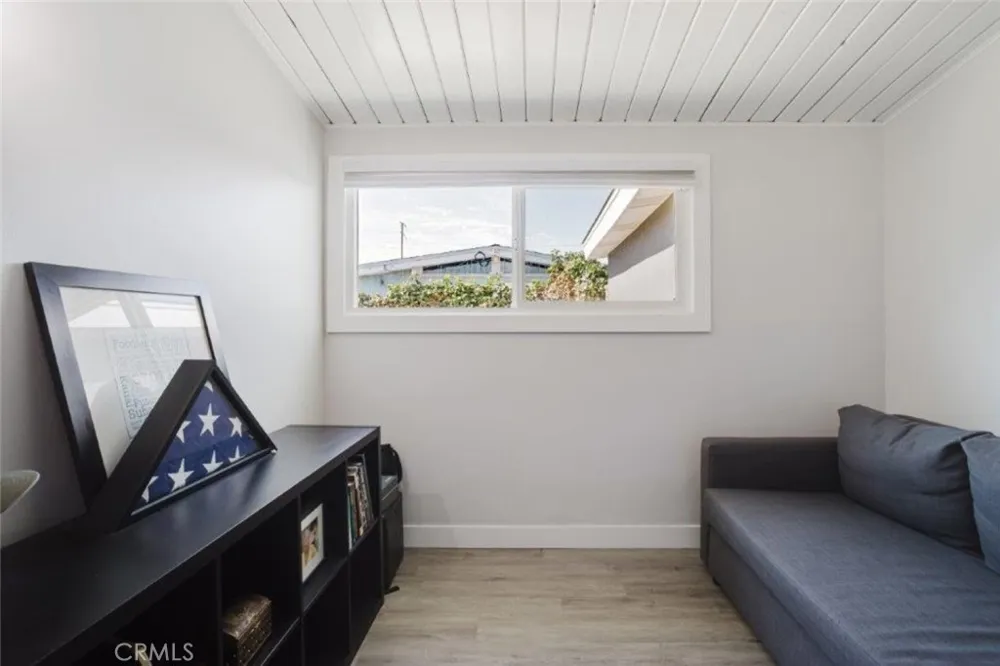 5220 Vogue Avenue Azusa, CA 91702