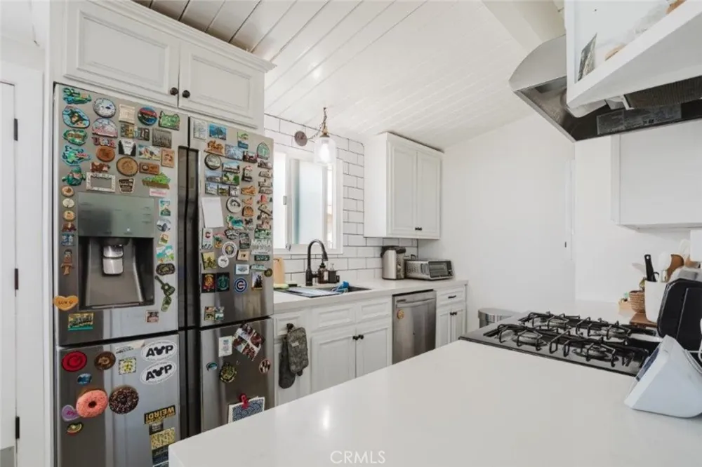 5220 Vogue Avenue Azusa, CA 91702