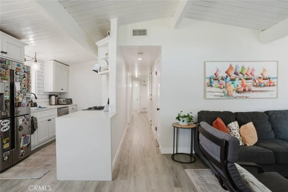 5220 Vogue Avenue Azusa, CA 91702