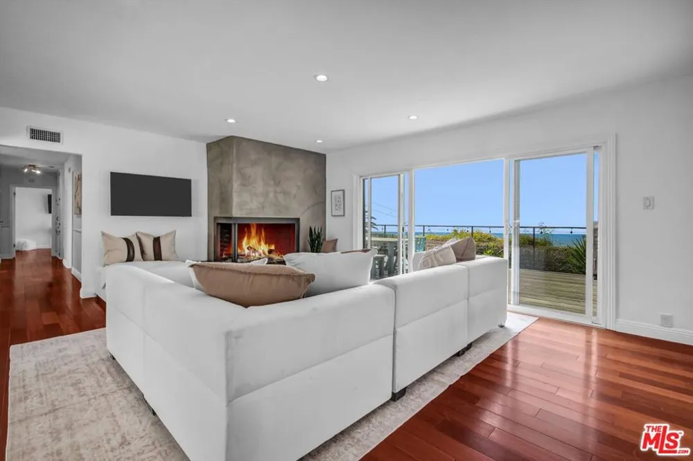 33333 Pacific Coast Highway Malibu, CA 90265